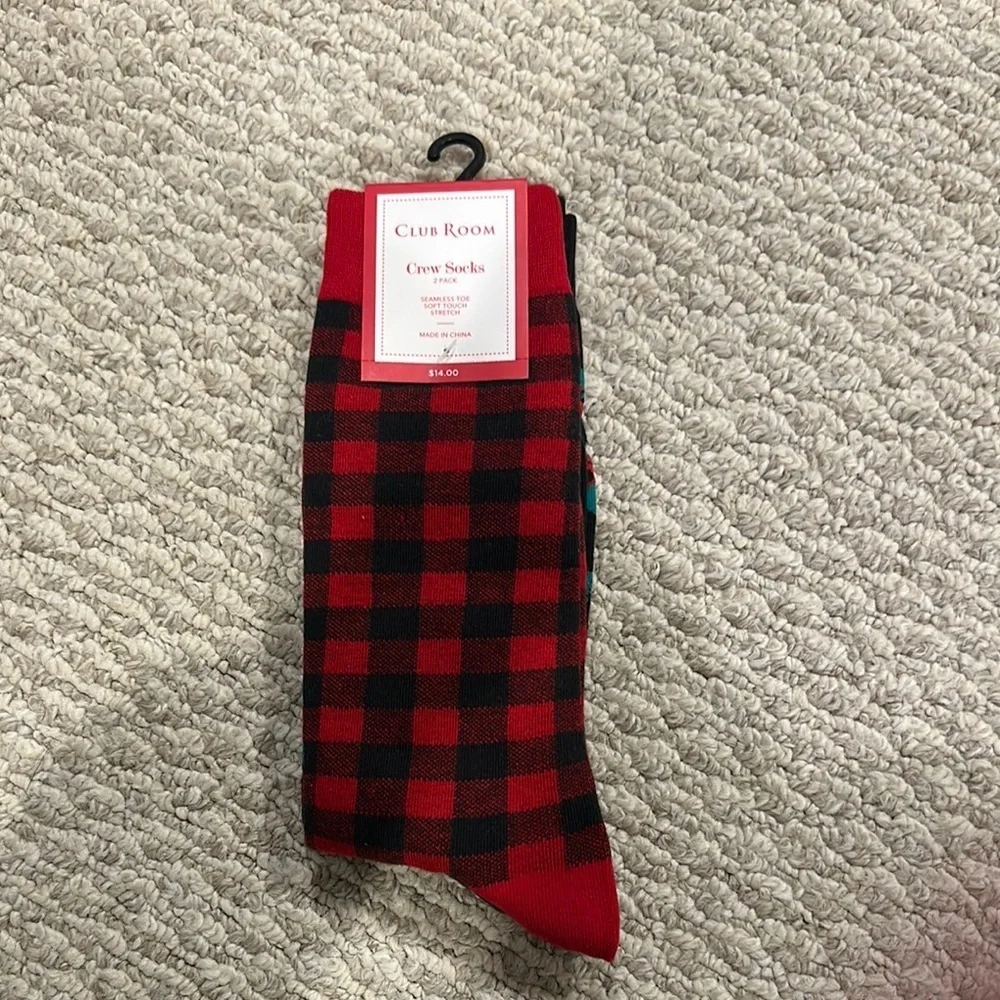 Club Room Men's Red and Black Crew Socks